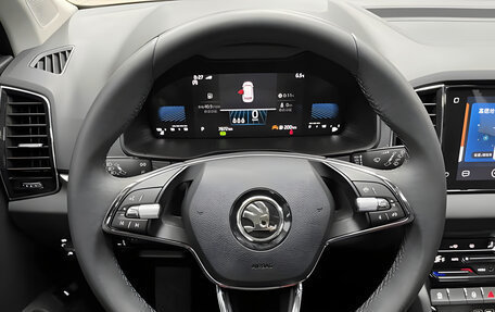 Skoda Karoq I, 2023 год, 2 135 000 рублей, 14 фотография