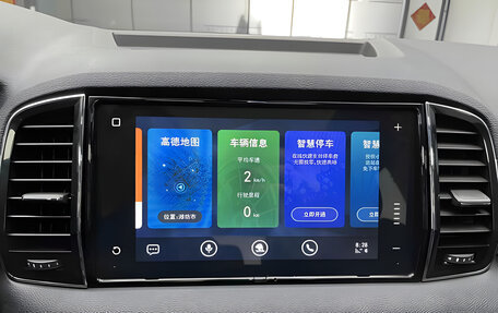 Skoda Karoq I, 2023 год, 2 135 000 рублей, 18 фотография