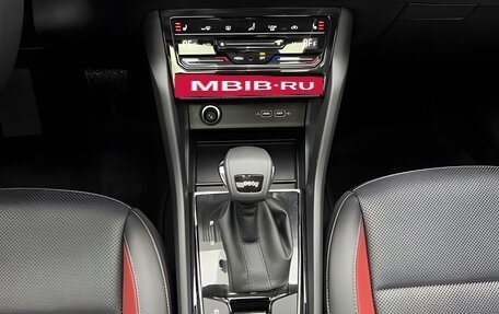 Skoda Karoq I, 2023 год, 2 135 000 рублей, 16 фотография