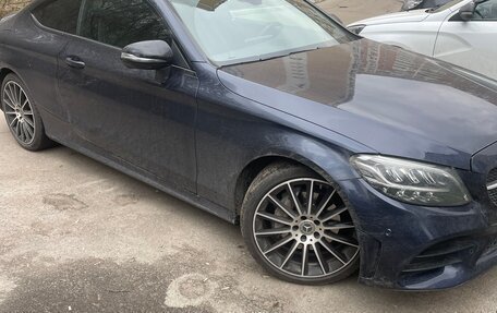 Mercedes-Benz C-Класс, 2023 год, 5 500 000 рублей, 2 фотография