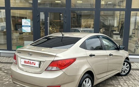 Hyundai Solaris II рестайлинг, 2011 год, 500 000 рублей, 2 фотография