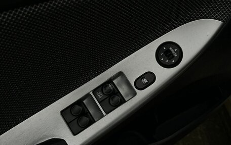 Hyundai Solaris II рестайлинг, 2011 год, 500 000 рублей, 7 фотография