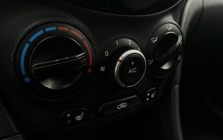 Hyundai Solaris II рестайлинг, 2011 год, 500 000 рублей, 12 фотография