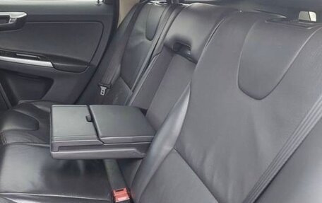 Volvo XC60 II, 2010 год, 850 000 рублей, 5 фотография