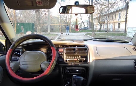 Suzuki Grand Vitara, 2001 год, 333 333 рублей, 16 фотография