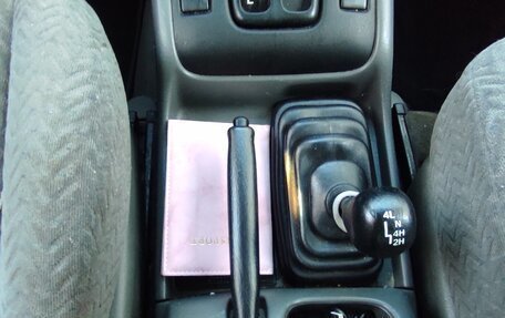 Suzuki Grand Vitara, 2001 год, 333 333 рублей, 15 фотография