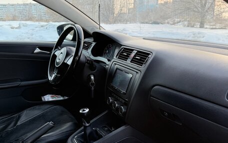 Volkswagen Jetta VI, 2013 год, 740 000 рублей, 8 фотография