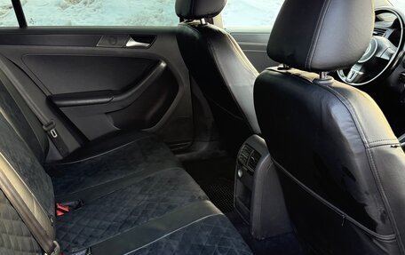 Volkswagen Jetta VI, 2013 год, 740 000 рублей, 9 фотография