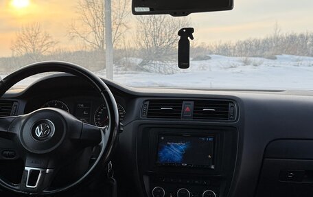 Volkswagen Jetta VI, 2013 год, 740 000 рублей, 10 фотография