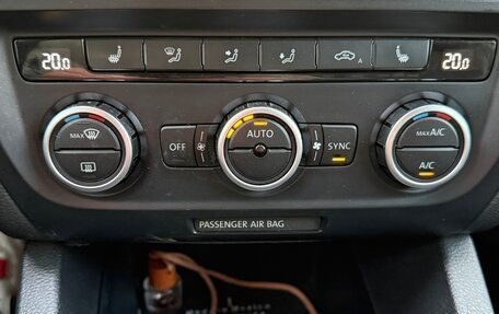 Volkswagen Jetta VI, 2013 год, 740 000 рублей, 11 фотография