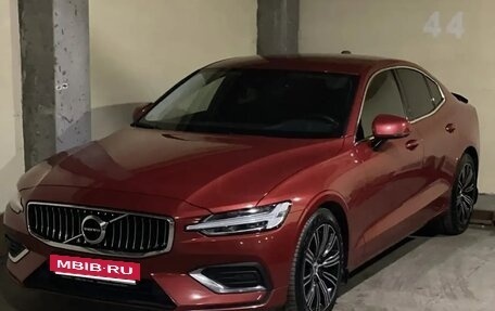 Volvo S60 III, 2019 год, 3 450 000 рублей, 3 фотография