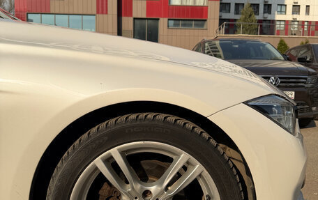 BMW 3 серия, 2018 год, 3 300 000 рублей, 26 фотография