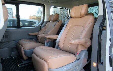 Hyundai Staria, 2024 год, 7 880 000 рублей, 13 фотография