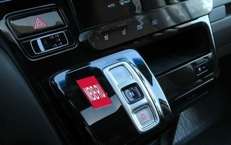 Hyundai Staria, 2024 год, 7 880 000 рублей, 21 фотография