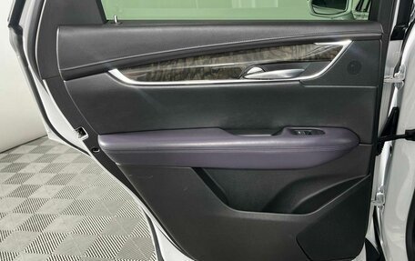 Cadillac XT5 I рестайлинг, 2016 год, 2 399 000 рублей, 10 фотография