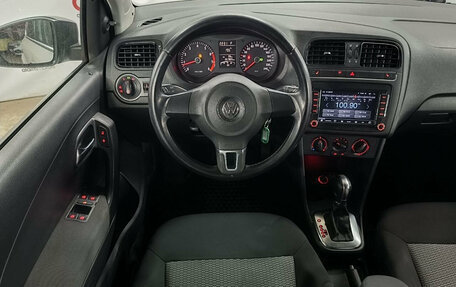 Volkswagen Polo VI (EU Market), 2010 год, 599 000 рублей, 11 фотография