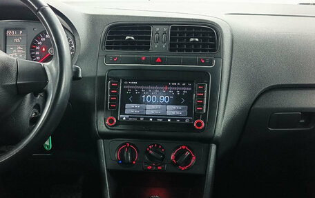 Volkswagen Polo VI (EU Market), 2010 год, 599 000 рублей, 15 фотография