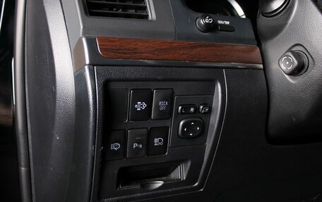 Toyota Land Cruiser 200, 2016 год, 6 000 000 рублей, 12 фотография