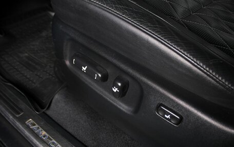 Toyota Land Cruiser 200, 2016 год, 6 000 000 рублей, 19 фотография