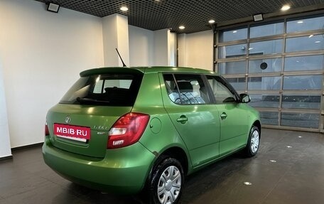 Skoda Fabia II, 2011 год, 425 000 рублей, 3 фотография