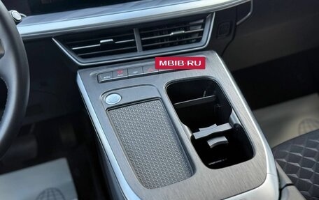 Haval F7, 2024 год, 2 300 000 рублей, 17 фотография