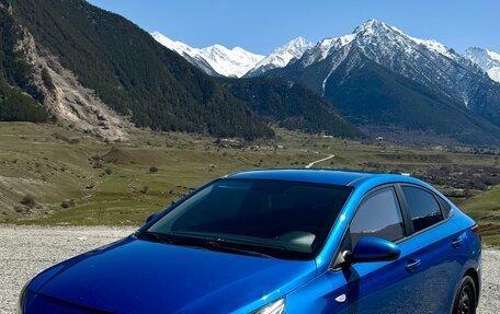 Hyundai Solaris II рестайлинг, 2017 год, 1 179 000 рублей, 1 фотография