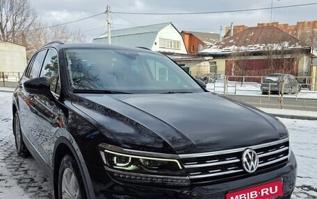 Volkswagen Tiguan II, 2019 год, 2 950 000 рублей, 1 фотография