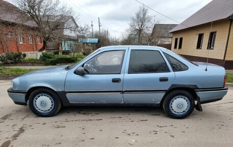 Opel Vectra A, 1989 год, 67 000 рублей, 6 фотография
