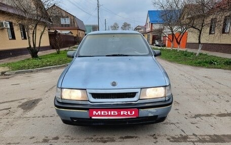 Opel Vectra A, 1989 год, 67 000 рублей, 2 фотография