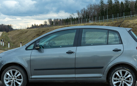 Volkswagen Golf Plus I, 2006 год, 650 000 рублей, 2 фотография