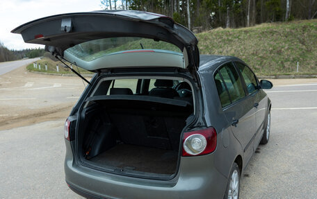 Volkswagen Golf Plus I, 2006 год, 650 000 рублей, 10 фотография