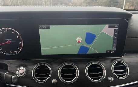 Mercedes-Benz E-Класс, 2019 год, 2 985 000 рублей, 15 фотография