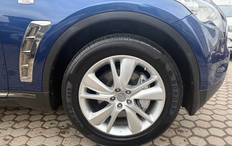 Infiniti QX70, 2014 год, 2 480 000 рублей, 4 фотография