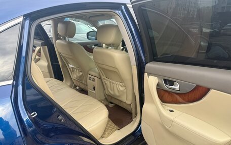 Infiniti QX70, 2014 год, 2 480 000 рублей, 11 фотография