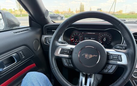 Ford Mustang VI рестайлинг, 2020 год, 4 100 000 рублей, 11 фотография