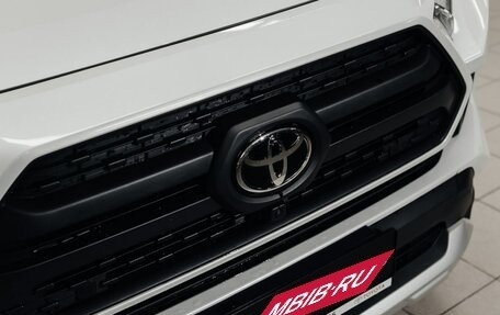 Toyota RAV4, 2025 год, 4 600 000 рублей, 12 фотография