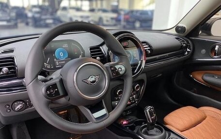 MINI Clubman, 2023 год, 3 013 000 рублей, 6 фотография