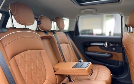 MINI Clubman, 2023 год, 3 013 000 рублей, 12 фотография