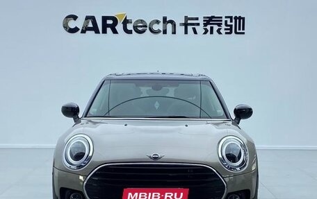 MINI Clubman, 2023 год, 3 013 000 рублей, 2 фотография