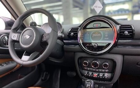 MINI Clubman, 2023 год, 3 013 000 рублей, 14 фотография