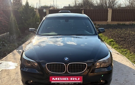 BMW 5 серия, 2004 год, 1 000 000 рублей, 3 фотография