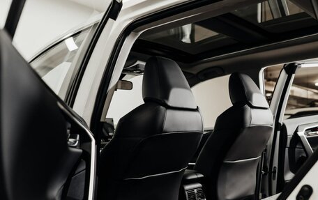 Toyota RAV4, 2025 год, 4 600 000 рублей, 15 фотография