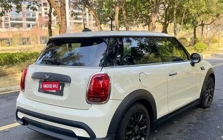 MINI Hatch, 2022 год, 1 933 000 рублей, 7 фотография