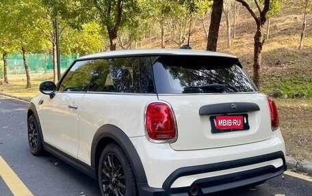 MINI Hatch, 2022 год, 1 933 000 рублей, 5 фотография