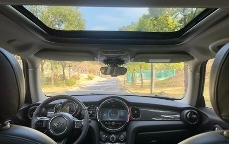 MINI Hatch, 2022 год, 1 933 000 рублей, 16 фотография
