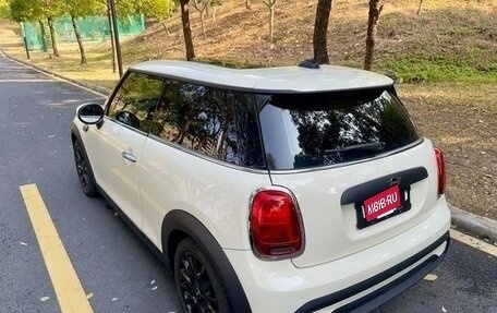 MINI Hatch, 2022 год, 1 933 000 рублей, 8 фотография