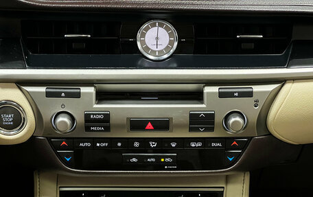 Lexus ES VII, 2016 год, 2 420 000 рублей, 12 фотография