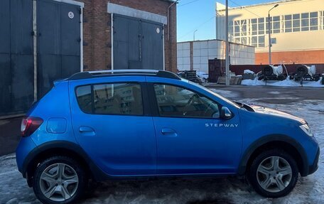 Renault Sandero II рестайлинг, 2018 год, 1 200 000 рублей, 14 фотография