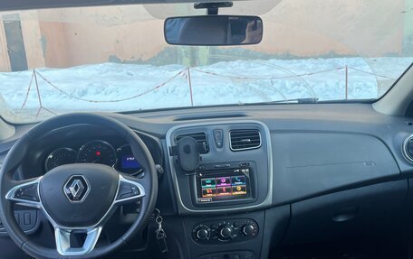 Renault Sandero II рестайлинг, 2018 год, 1 200 000 рублей, 9 фотография