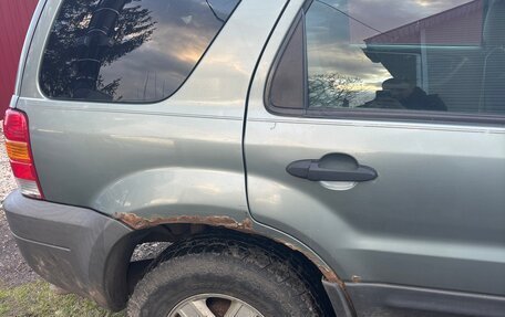 Ford Escape II, 2004 год, 345 000 рублей, 15 фотография